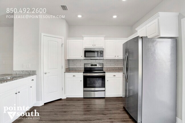 Building Photo - 12295 Pinfish Rd