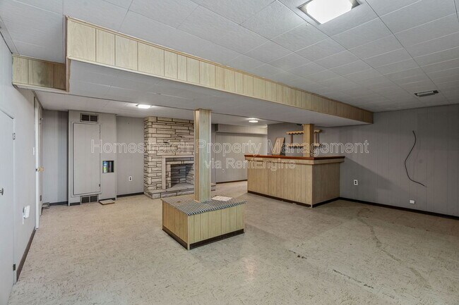 Building Photo - 2220 Argo Dr