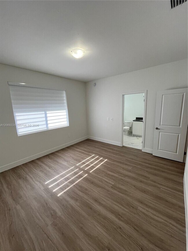 Building Photo - 34515 SW 191st Ct