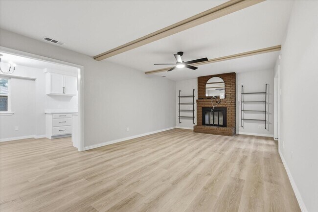 Building Photo - 5719 Enchanted Ln