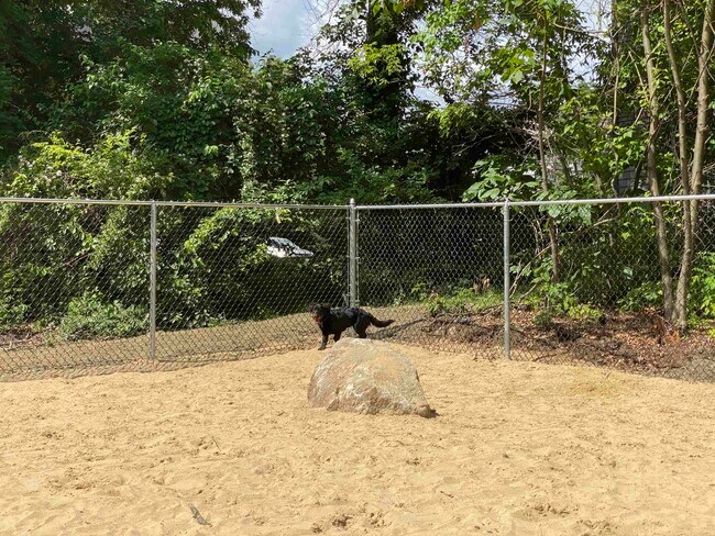 Building Photo - 171 Eastern Ave