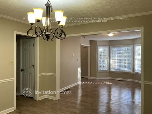 Building Photo - 130 Morning Mist Way