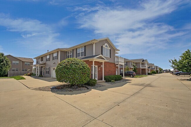 Building Photo - 106 Essex Ln