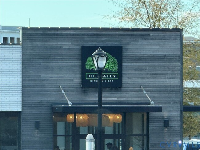 Building Photo - 527 Munson Woods Walk