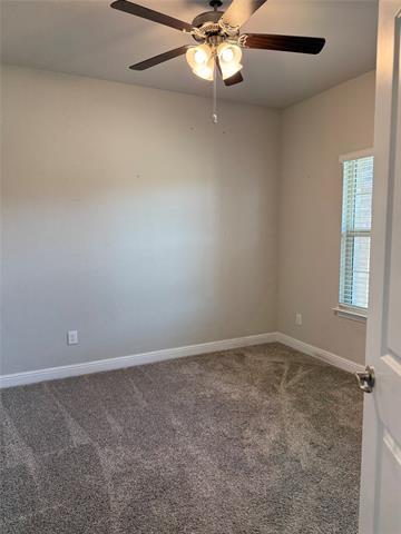 Building Photo - 1908 Albany Ln