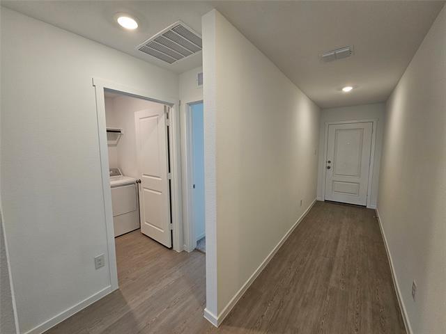 Building Photo - 1813 Equine Retreat Wy