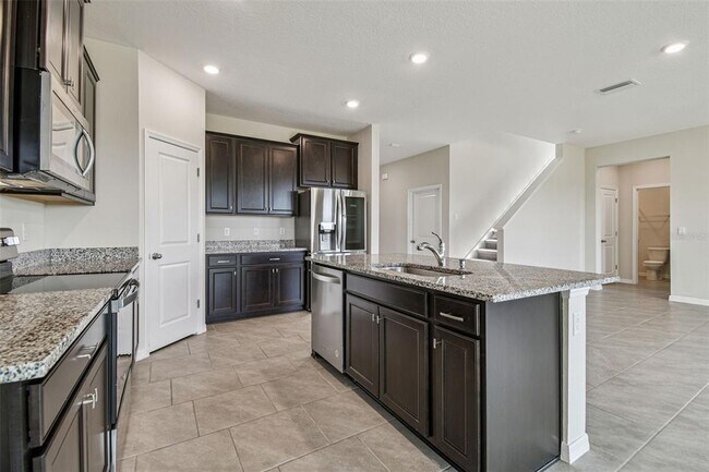 Building Photo - 3827 Sunny Spring Street