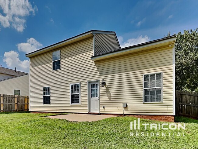 Building Photo - 10435 Wilson Glen Dr