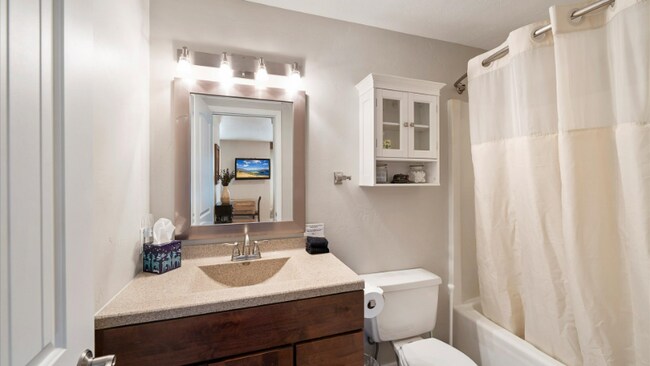 Building Photo - 119 Lupfer Ave