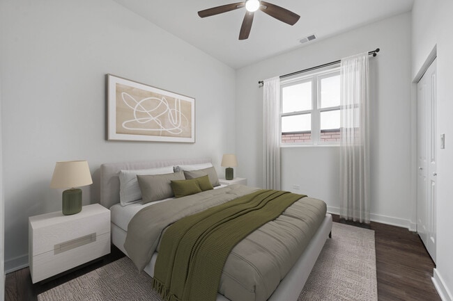 Building Photo - 1952 W Ohio St