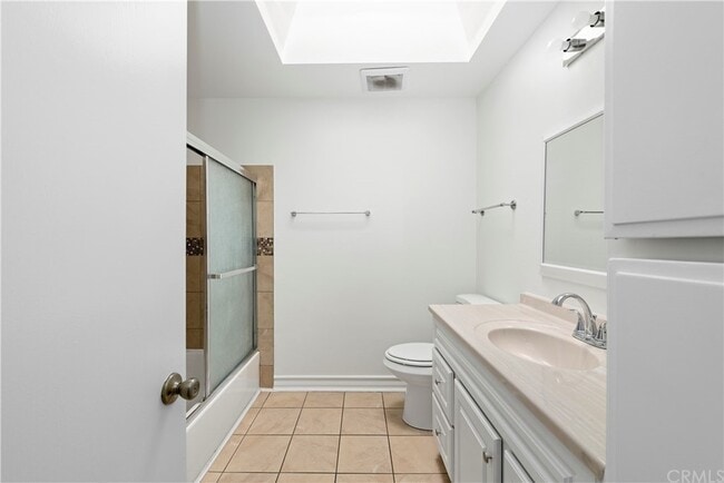 Building Photo - 5749 E Creekside Ave