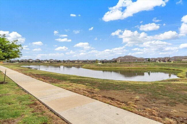 Building Photo - 1125 Silver Maple Ln