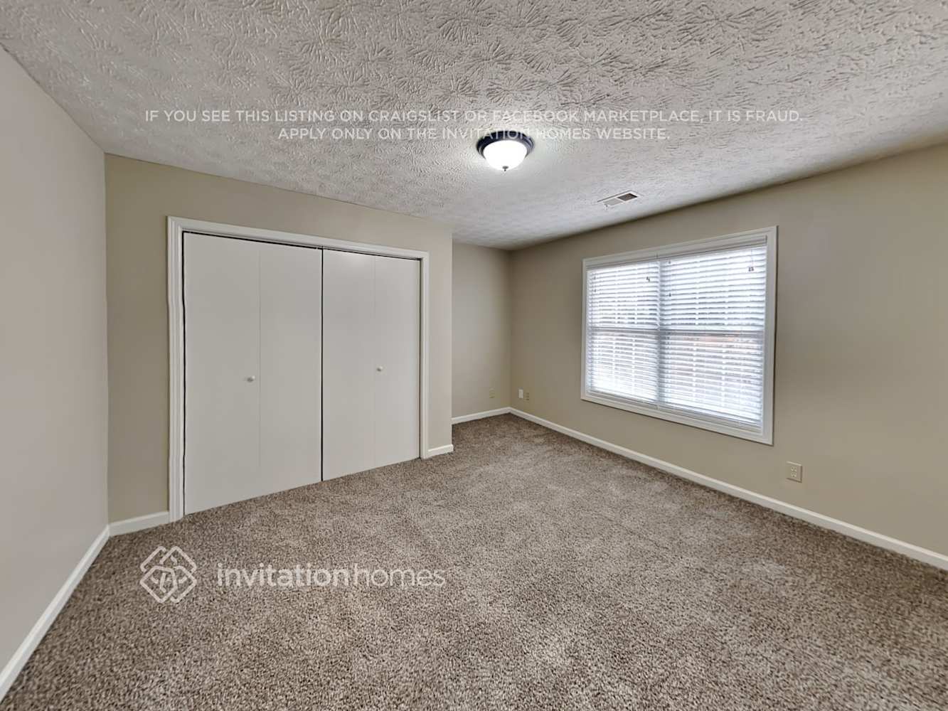 Building Photo - 207 Weatherstone Crossing