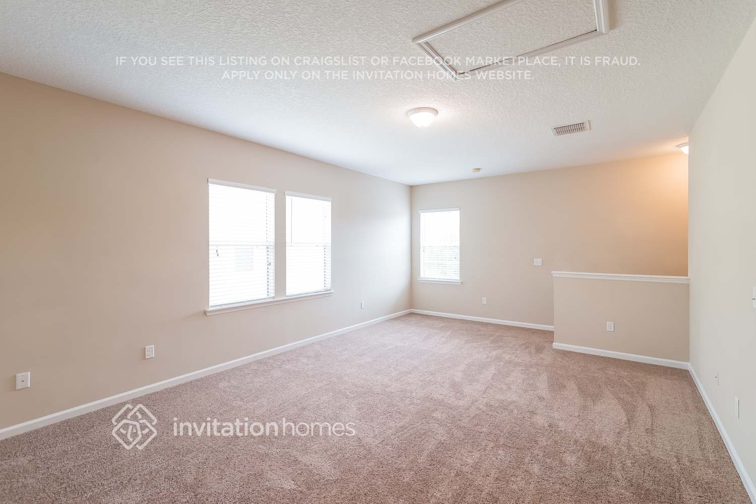 Building Photo - 137 Tollerton Avenue