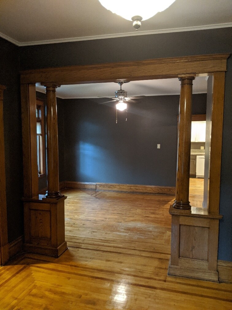 Building Photo - 2255 Pierce St NE