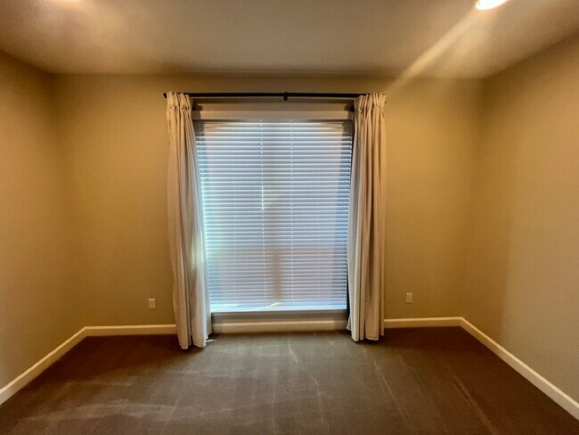 Building Photo - 1301 Logan Creek Rd