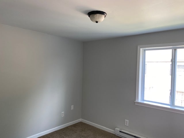 Building Photo - 5 Cayuga Pl