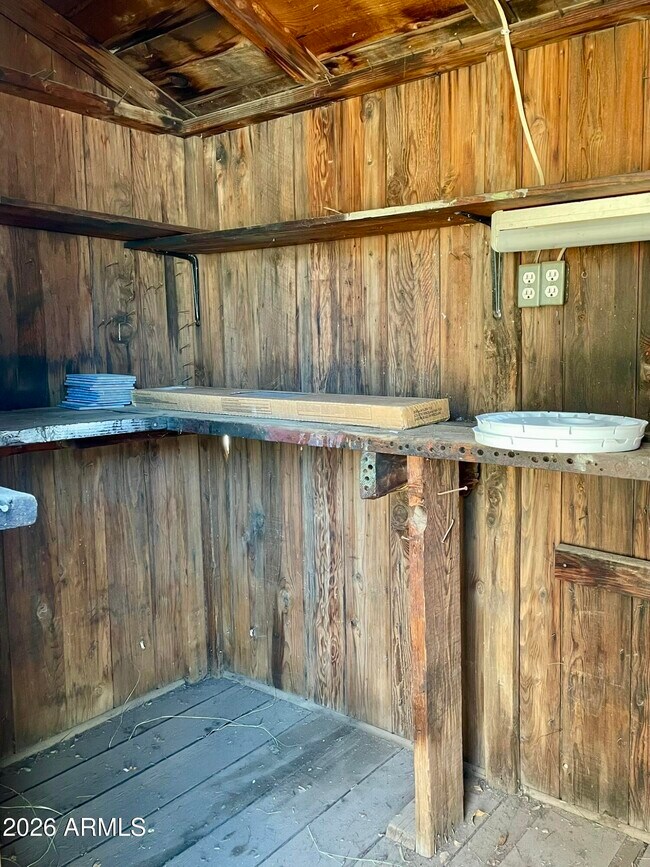 Building Photo - 7519 N 59th Ln