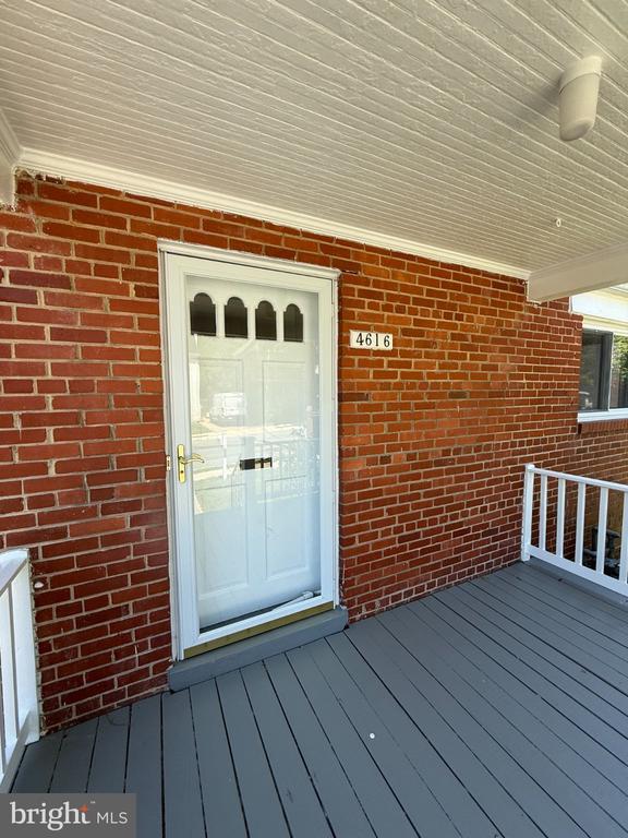 Building Photo - 4616 Rosedale Ave