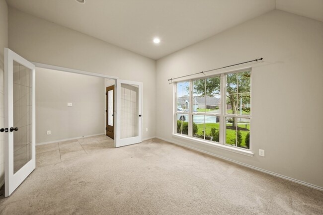 Building Photo - 1303 Paradise Creek Ln