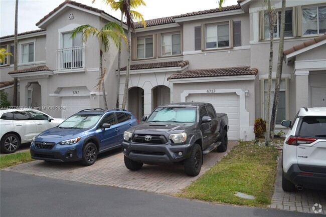 Building Photo - 5737 NW 113th Ave