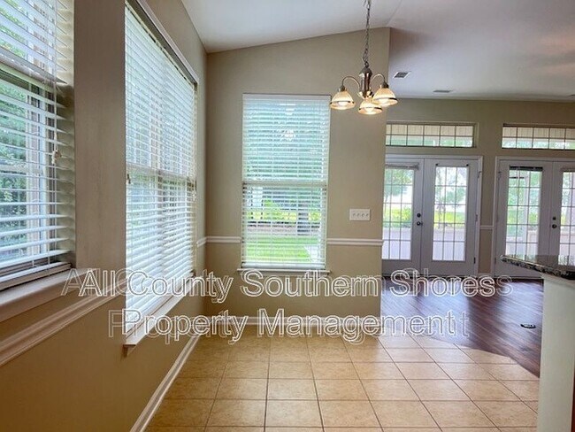 Building Photo - 1628 Fairforest Ct