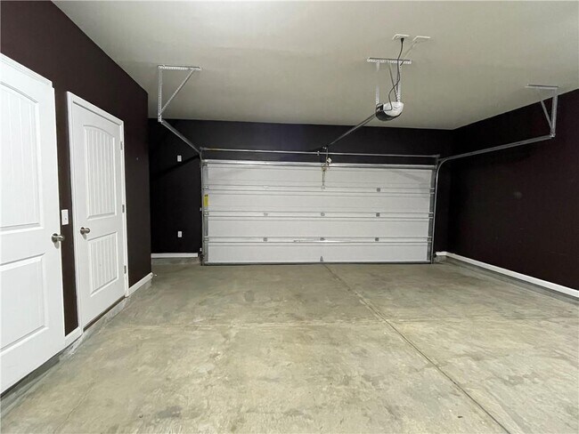 Building Photo - 3393 Twinrose Pl