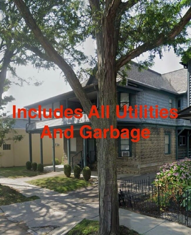 Building Photo - ***NO PET DOGS*** 2 Bedroom - All Utilities Included