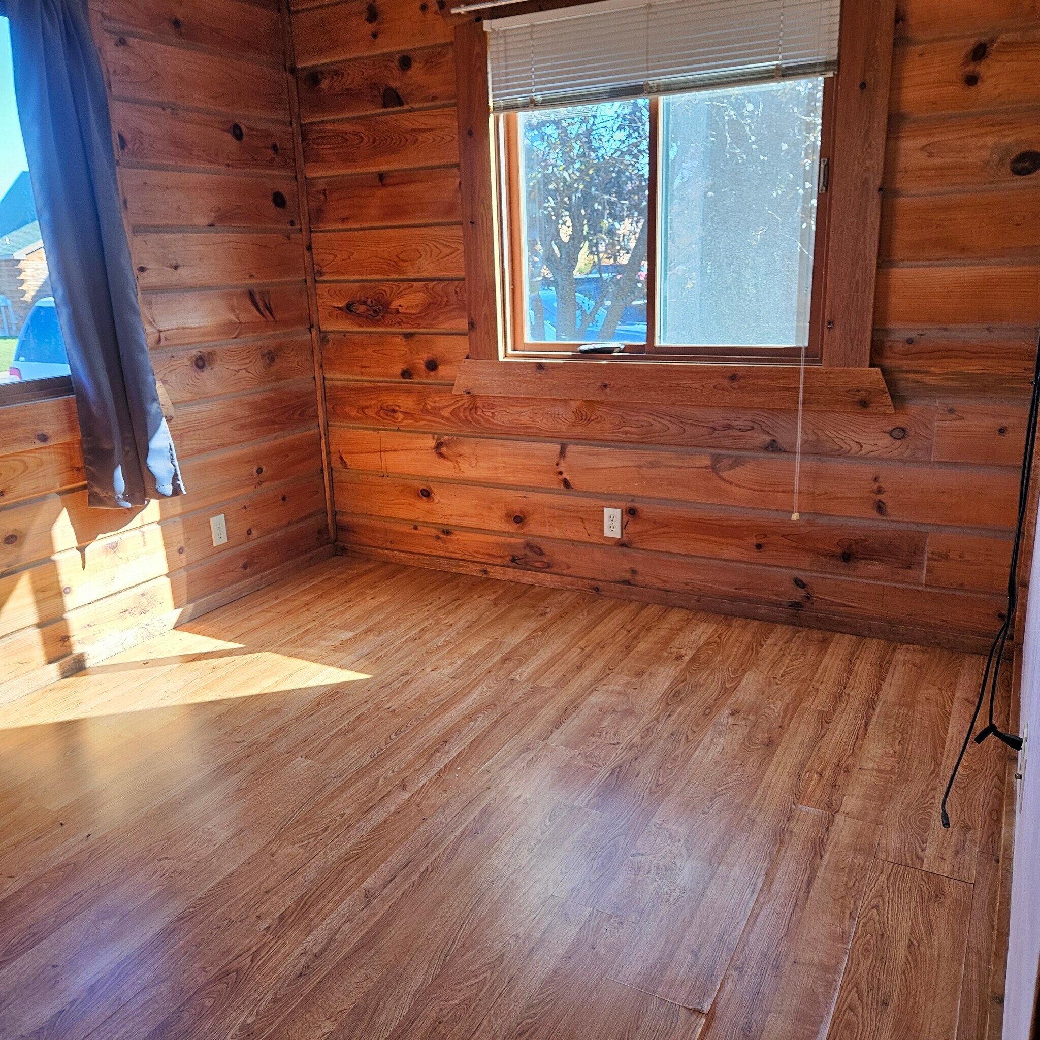 Bedroom 1 - 459 Overlook Ct