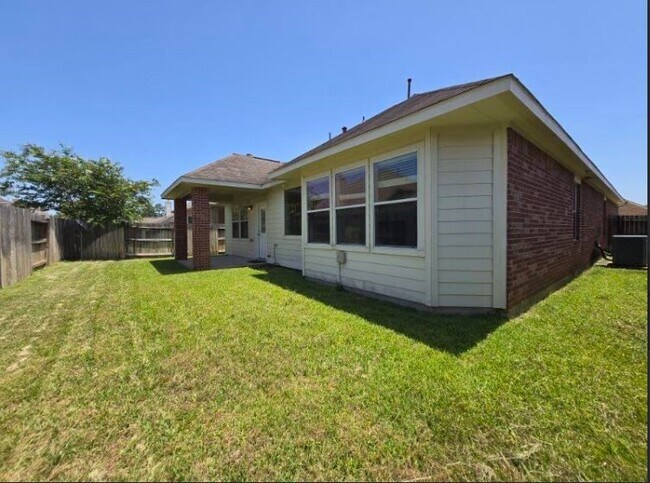 Building Photo - 10014 Blissfull Valley Ln