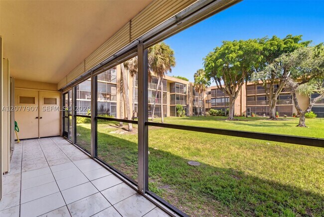 Building Photo - 8415 SW 107th Ave