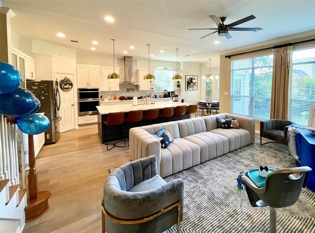 Building Photo - 15904 Double Eagle Dr