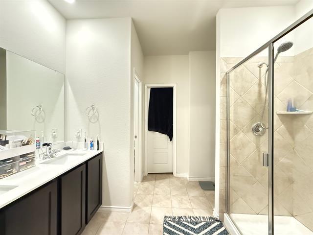 Building Photo - 2631 Strawberry Hill Ln