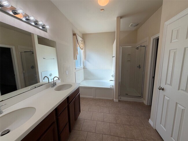 Building Photo - 3102 Avory Ridge Ln