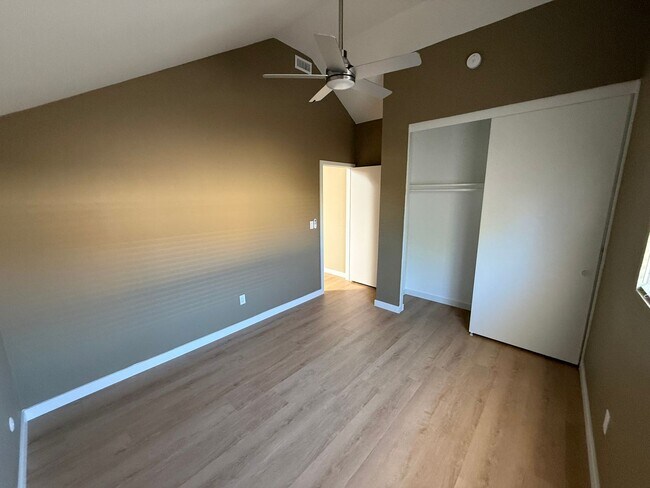 Building Photo - Newly Renovated Home on a Quiet Cul-de-Sac – Available Now