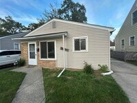 Building Photo - 15490 Dixie