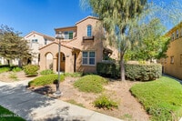 Building Photo - 2952 Palmera Ln