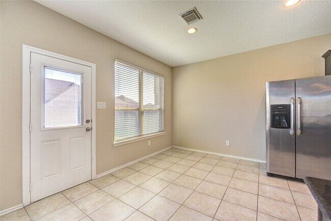 Building Photo - 3634 Goldleaf Trail Dr