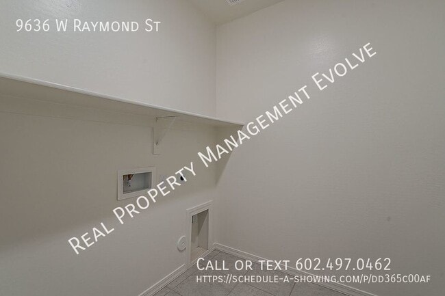 Building Photo - COME TOUR TODAY!