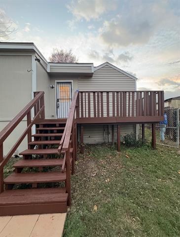 Building Photo - 310 Avenue J