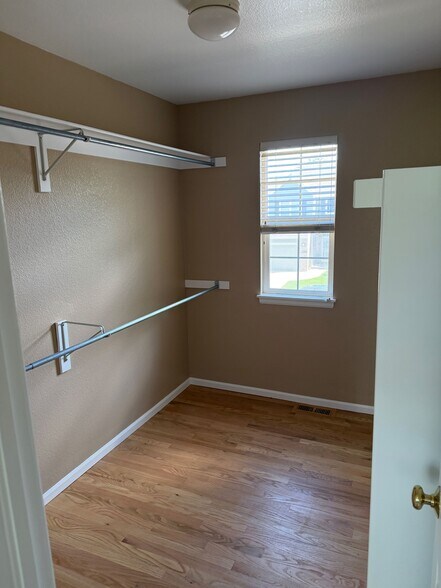 Building Photo - 1799 Spring Water Pl