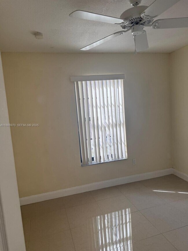 Building Photo - 26553 SW 125th Ct