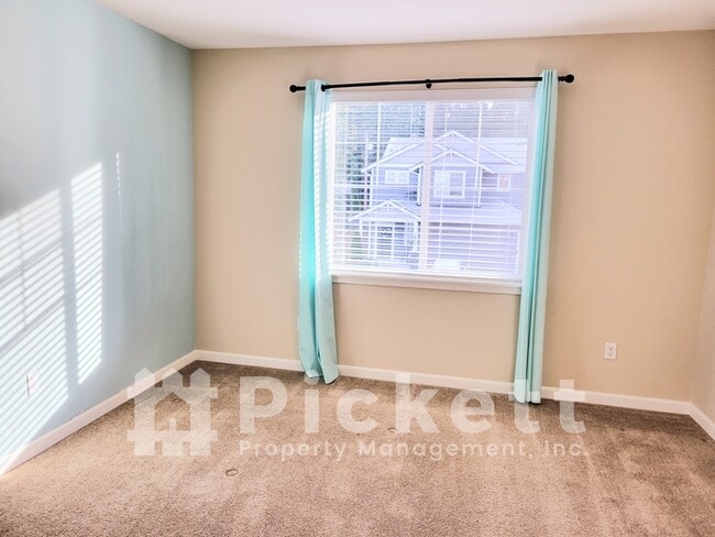 Building Photo - Original Model Home in Freestone at Bayside