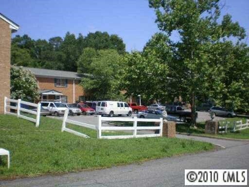 Building Photo - 357 Freedom St SW