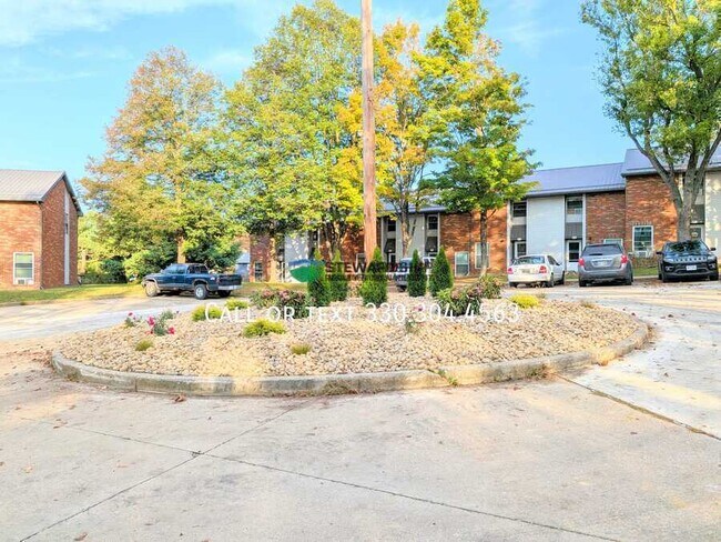 Building Photo - 234 Engadine Ct