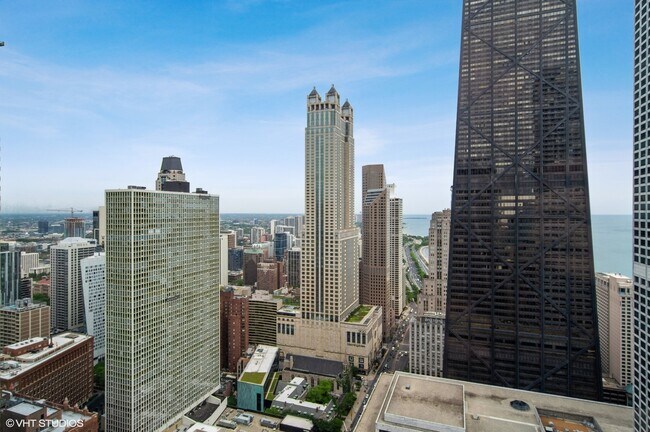 Building Photo - 161 E Chicago Ave
