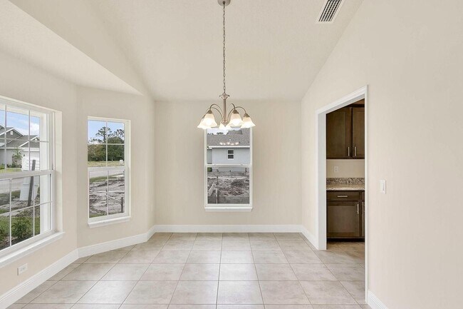 Building Photo - 5331 Vespera St