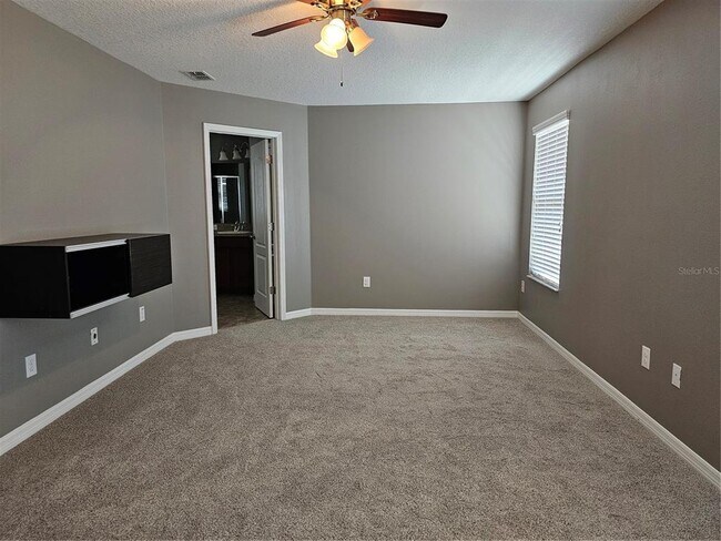 Building Photo - 609 Tanana Fall Dr