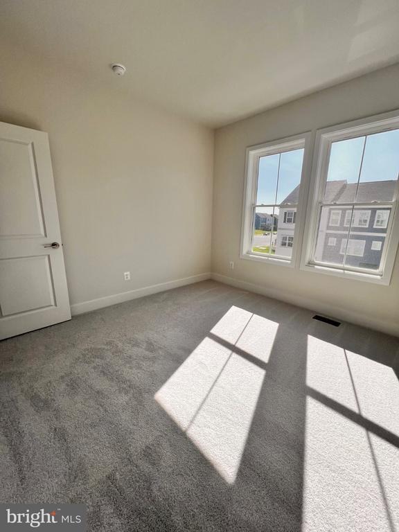 Building Photo - 139 Bamboo Shoot Ln