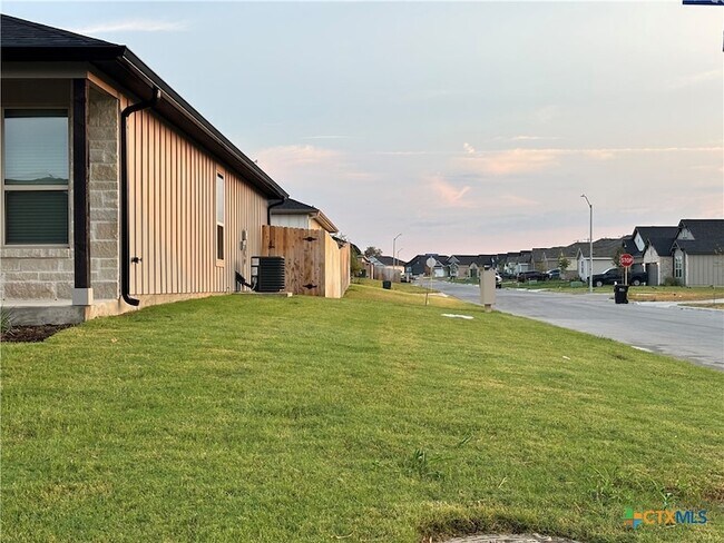 Building Photo - 2930 Quail Rdg Ln